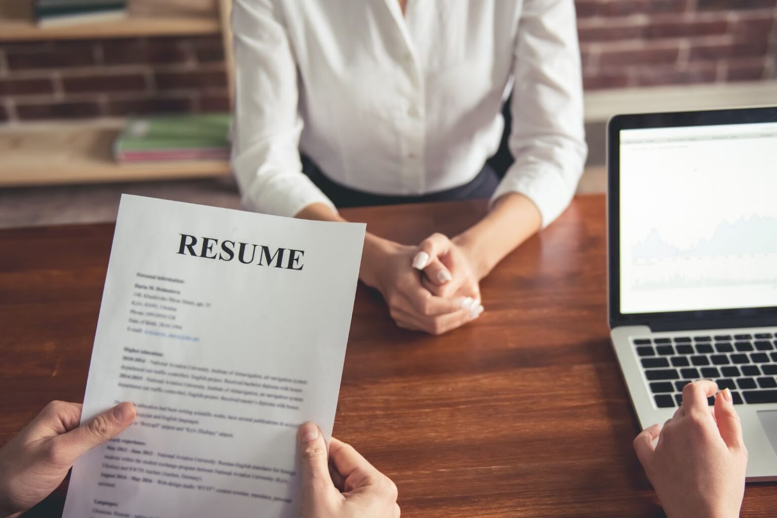 How To Spot A Lie On A Resume